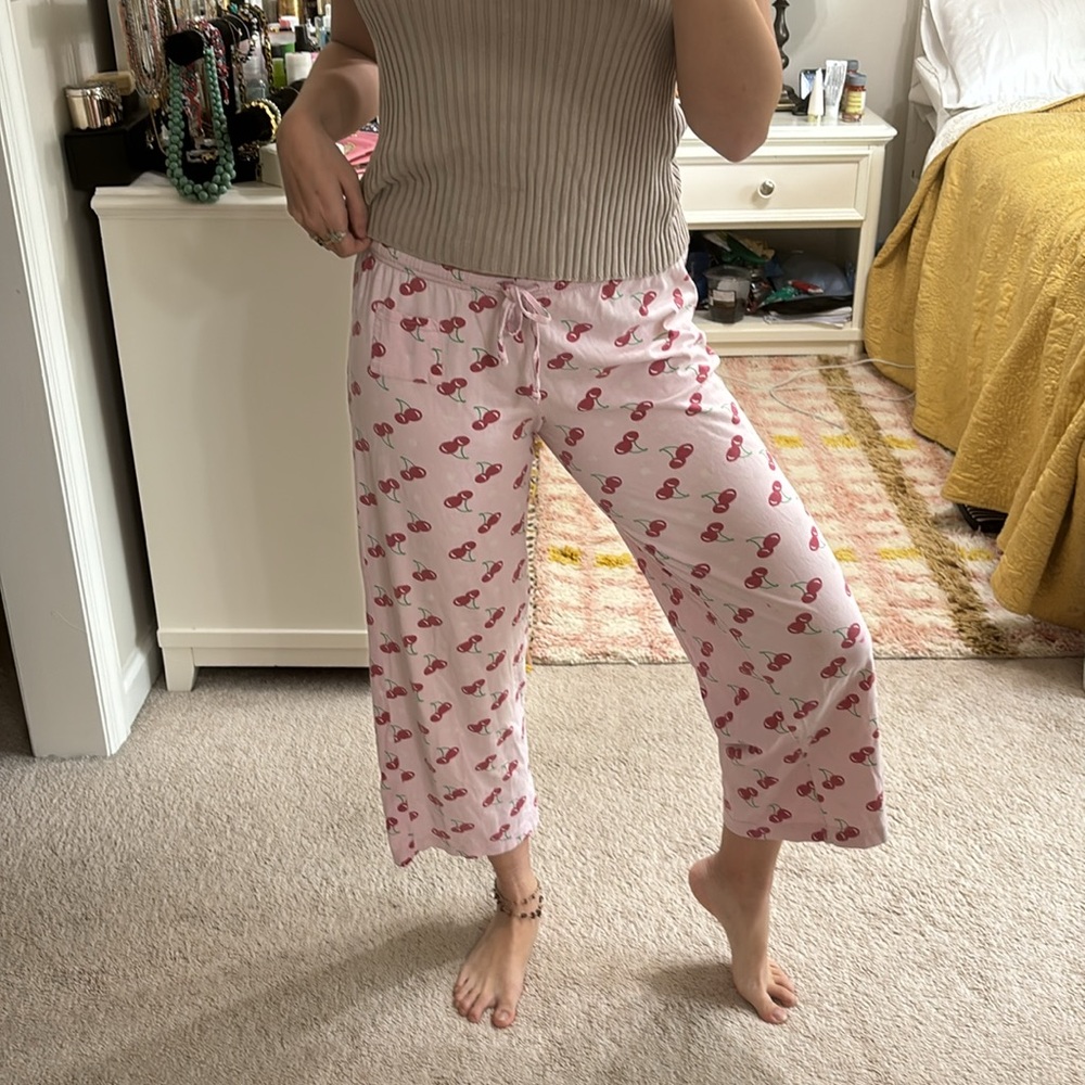 Mudd Sleep PJ Pants S Cherry Printed Pajama Cropped Pink 100% Cotton Fruit Red